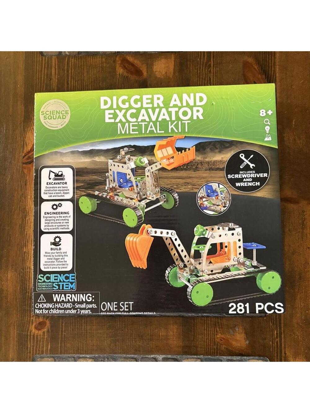 Science Squad Digger & Excavator Metal Kit 281 Piece STEM Brand New